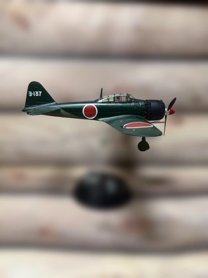 青島文化教材社 ダイキャスト 三菱 A6M5c 零式艦上戦闘機 五二型丙