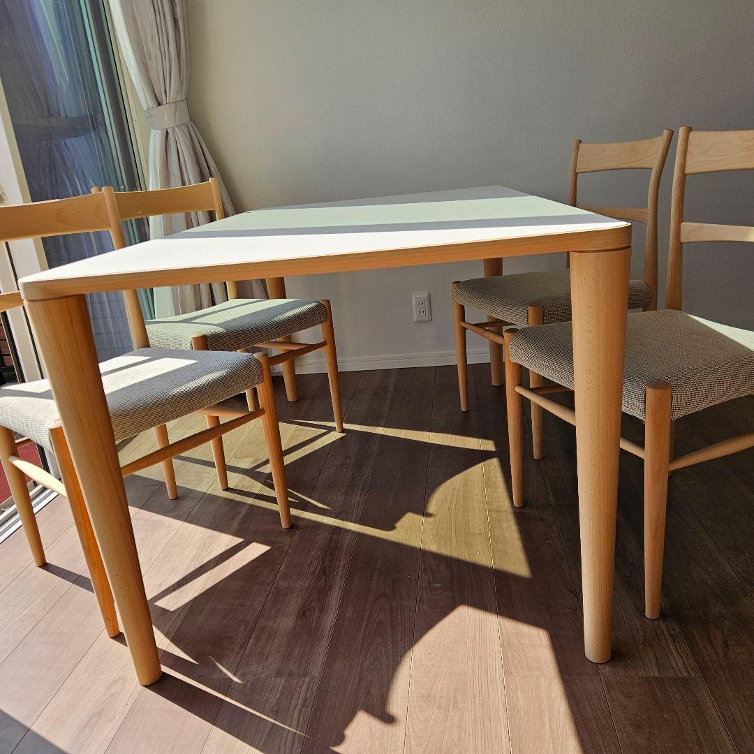 柏木工　ダイニングテーブル&チェア　ＣＯＮＯＭＡ/木の間