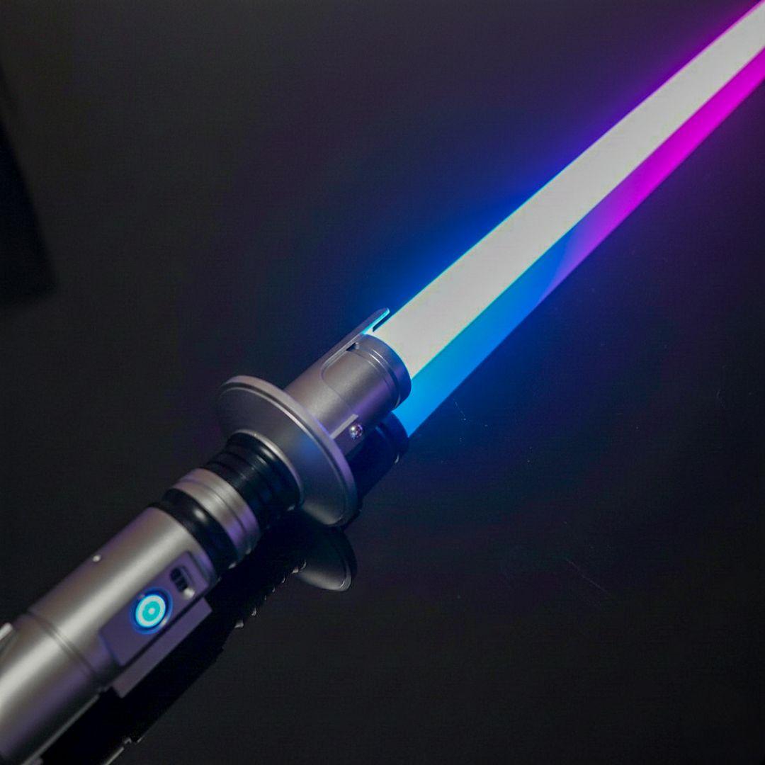 カスタムライトセーバー　新品　エズラ・ブリッジャー　ネオピクセル　スターウォーズ