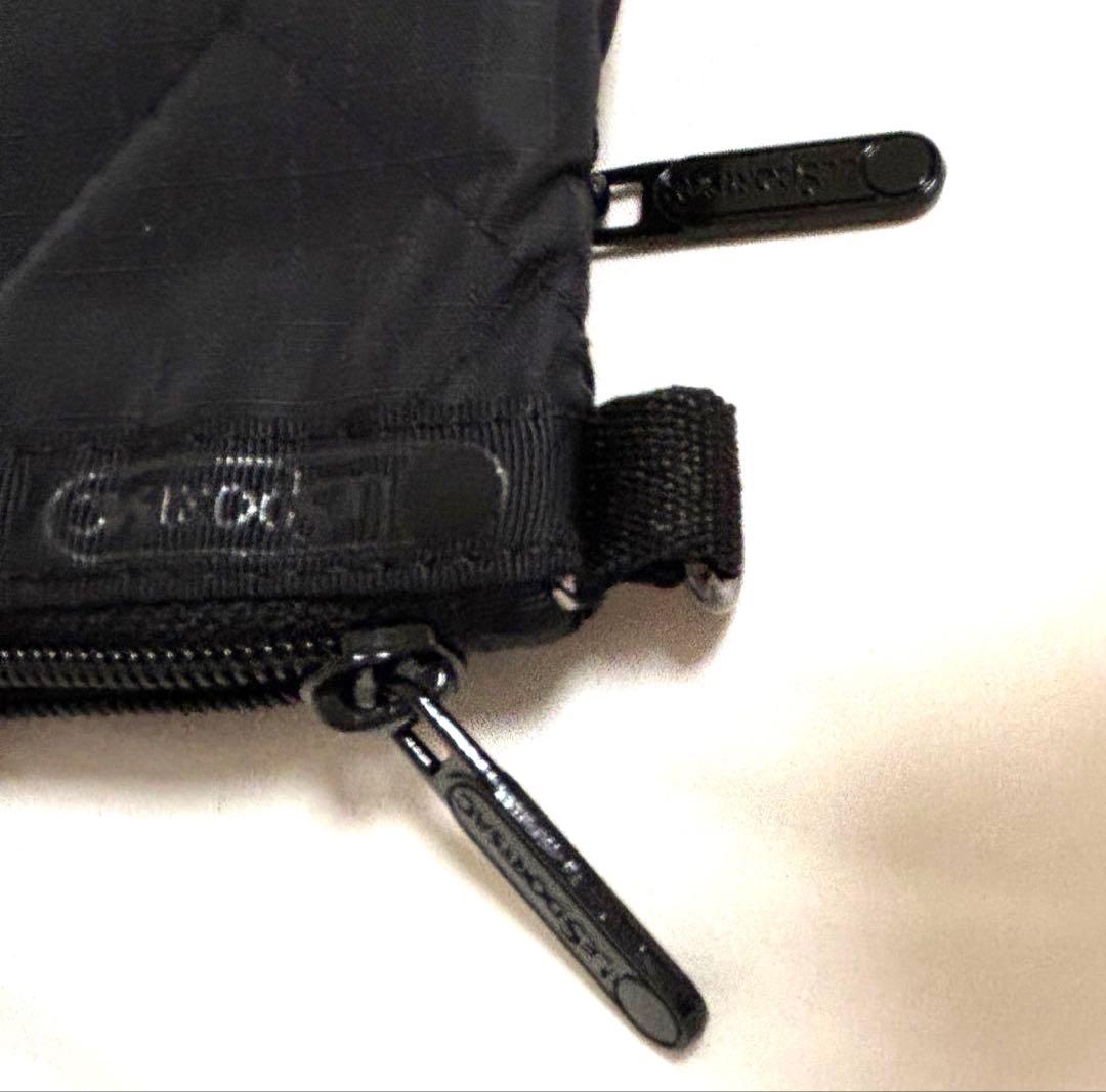 レスポ　CHAIN COSMETIC CLUTCH オニキスチェーンキルト