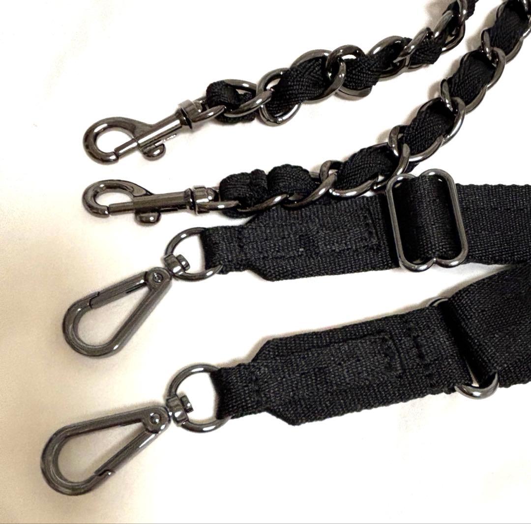 レスポ　CHAIN COSMETIC CLUTCH オニキスチェーンキルト