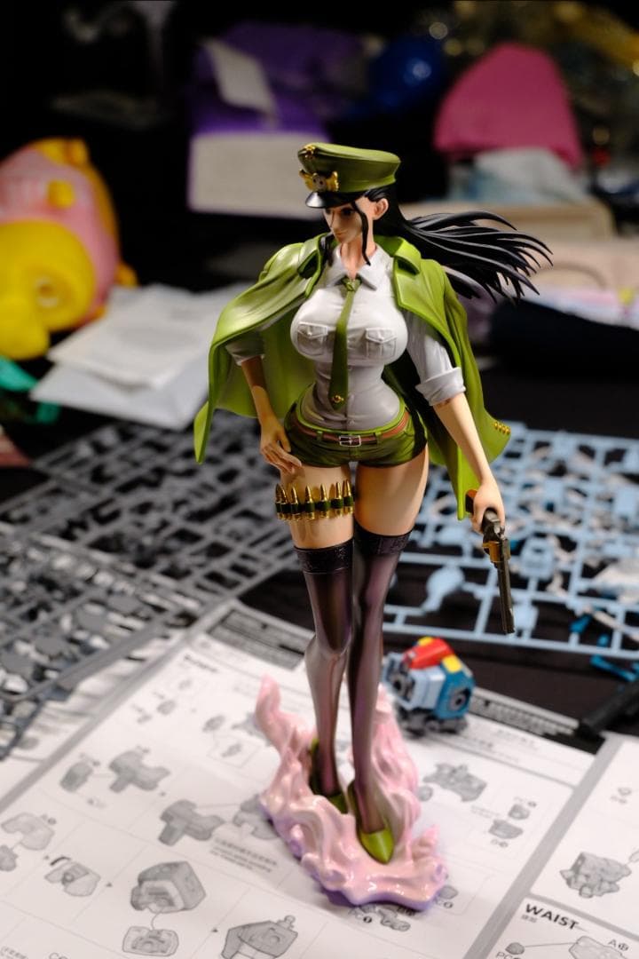 ONE PIECE ニコ・ロビン 樹脂 彫刻 フィギュア