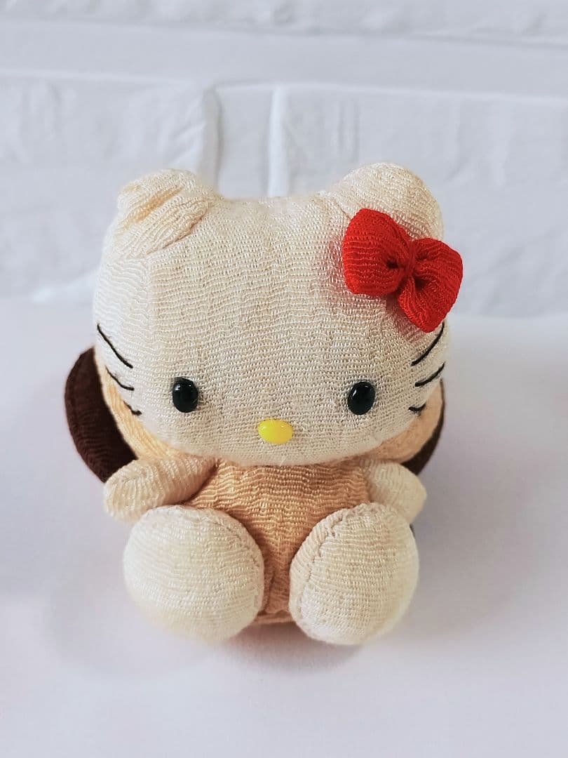 廃盤品/超激レア/入手困難/希少/新品未使用/キティちゃん干支着ぐるみストラップ