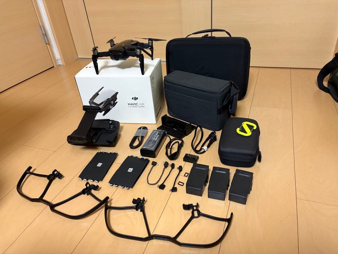 MAVIC AIR FLY MORE COMBO ブラック