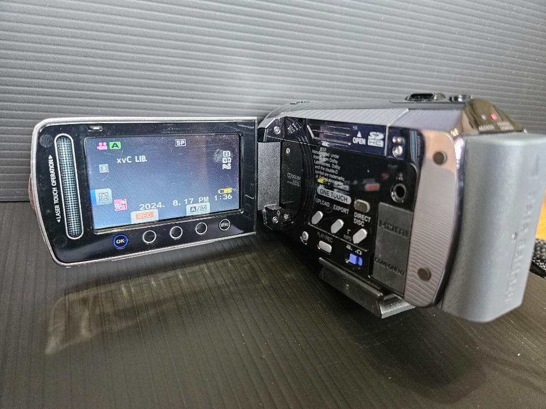 Victor JVC Everio GZ-HM200】 本体 稼動品