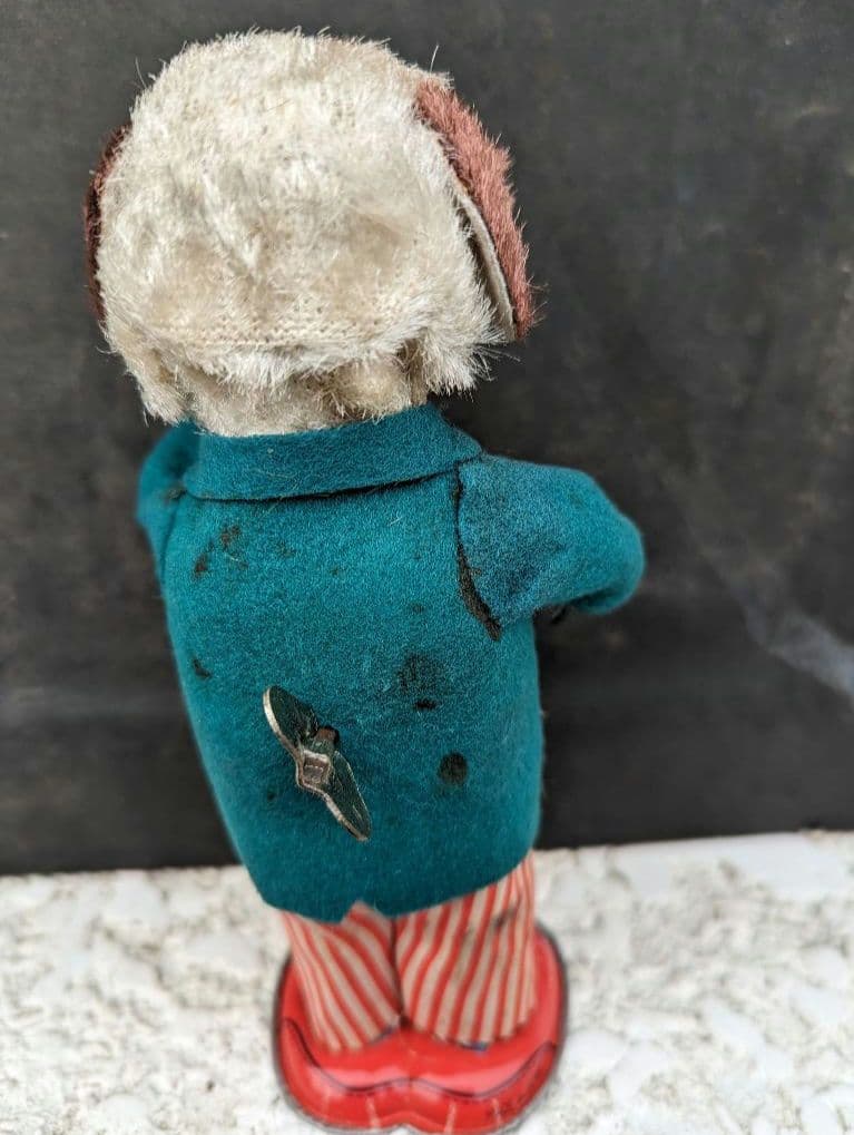 1950年代アルプスゼンマイ式おもちゃ犬