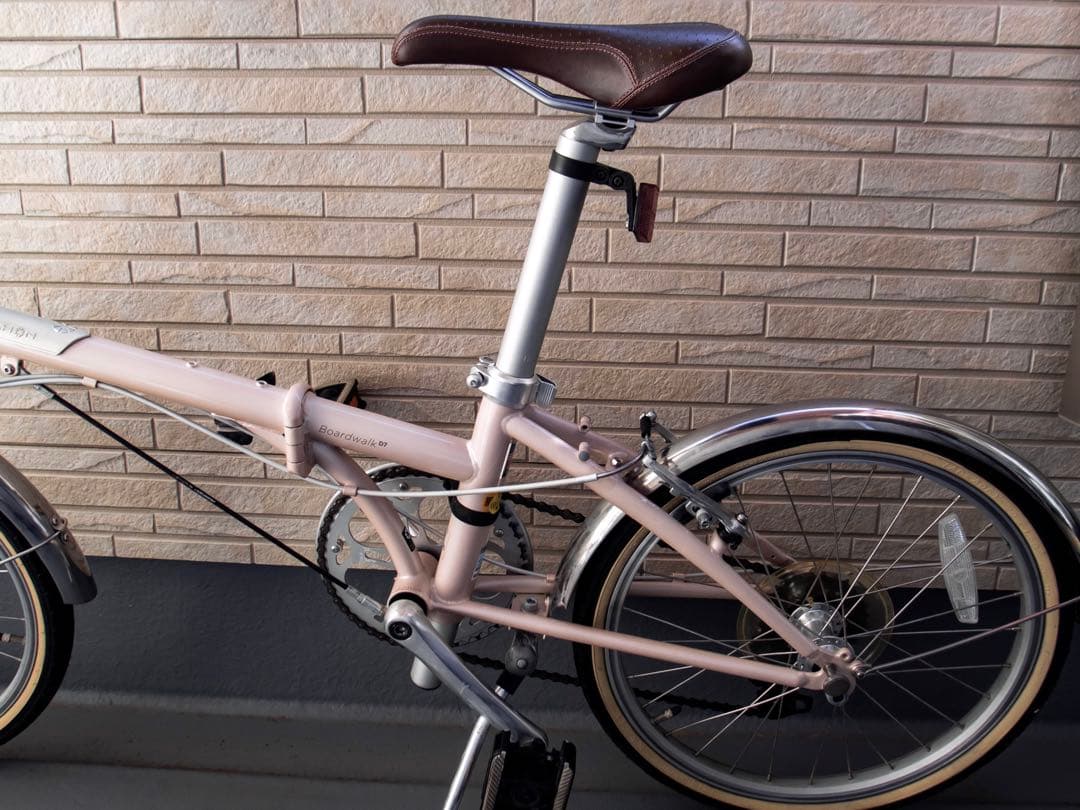 【DAHON】カスタム品 折りたたみ自転車 Boardwalk D7 ミニベロ