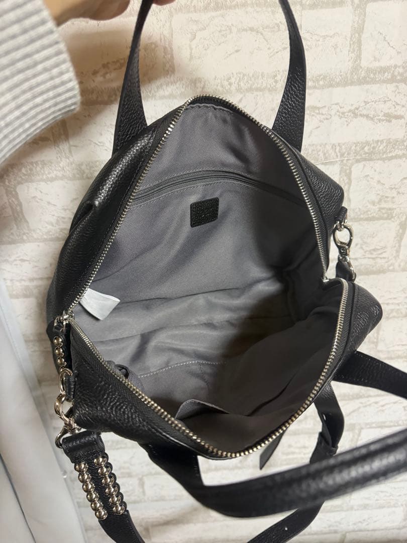 イアパピヨネ ear PAPILLONNER スタッズボストンバッグ ブラック