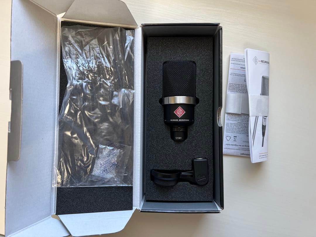 美品 Neumann ノイマン TLM102BK EA4BK