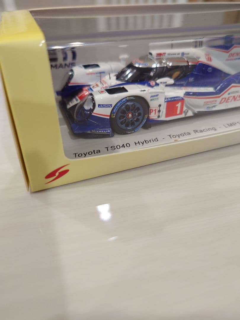 SPARK 1/43 2015年ルマン24時間レース トヨタTS040