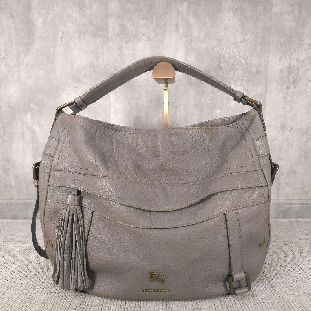 BURBERRY　バーバリー　ブルーレーベル　レザー　ショルダーバッグ　オーバル