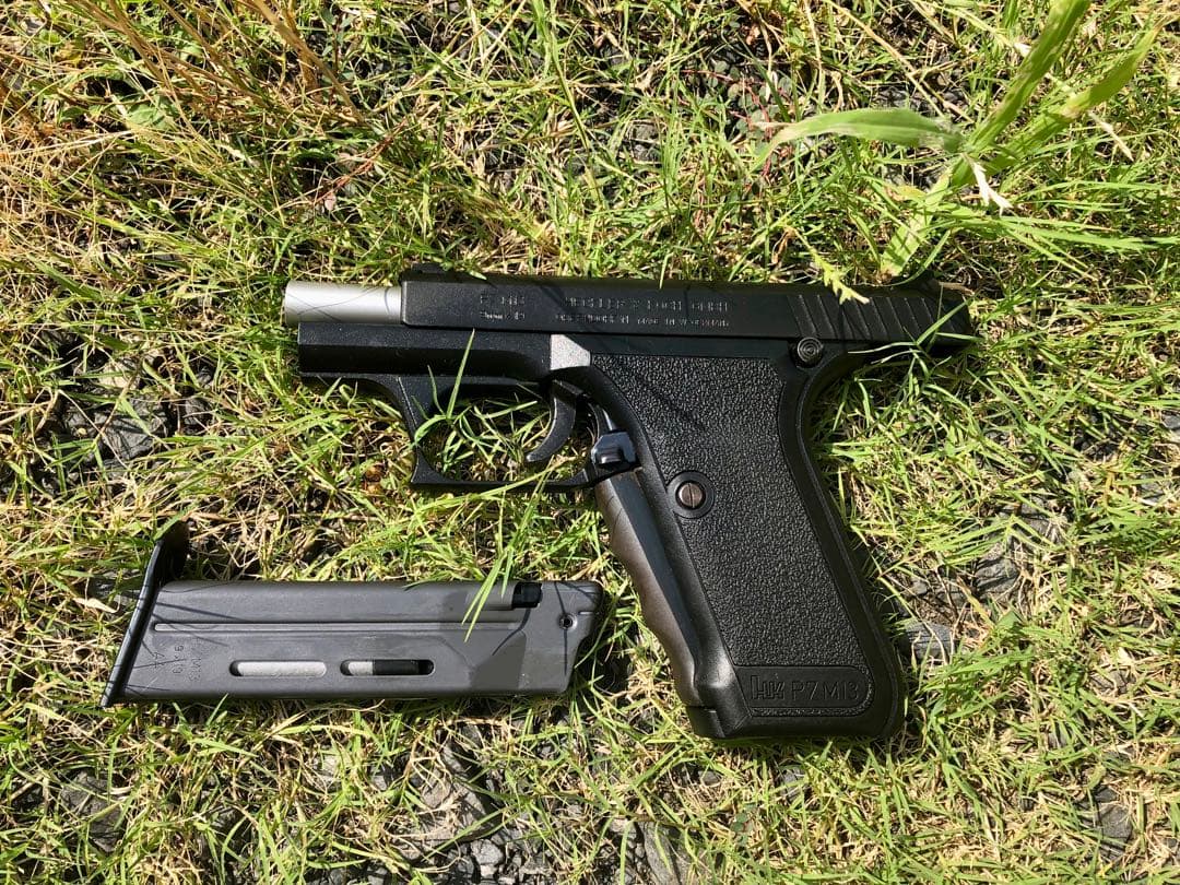 bibarin様用 MGC製ガスブローバックハンドガンP7A13 中古品