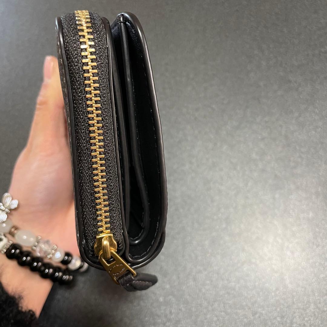 美品✨COACH レキシー 二つ折り財布 ブラック 日本限定　レザー