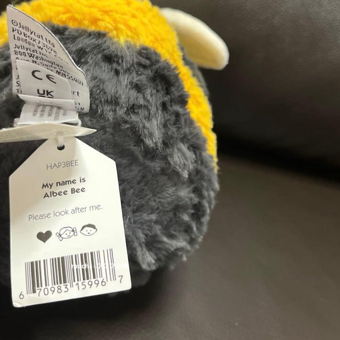 Ayatakaページ  Albee Bee みつばち