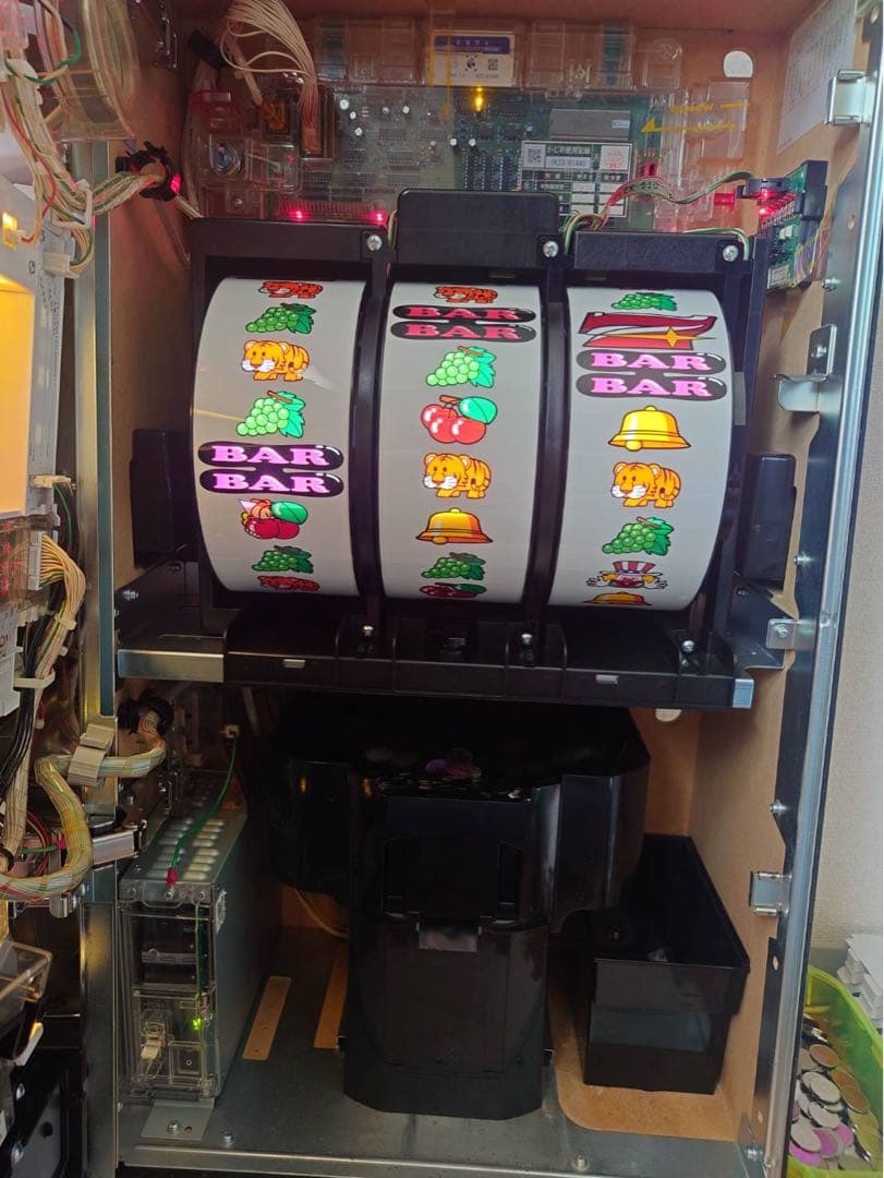 マイジャグラー3 実機 コイン不要機付き 引き取り限定