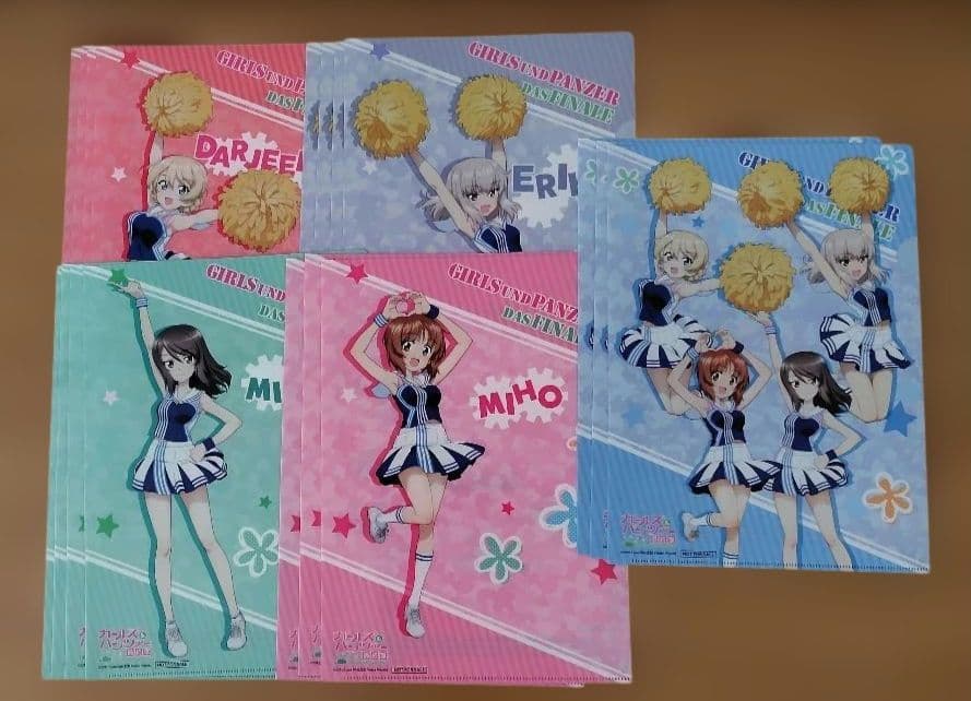 ガールズ＆パンツァー クリアファイル 18枚 - メルカリ