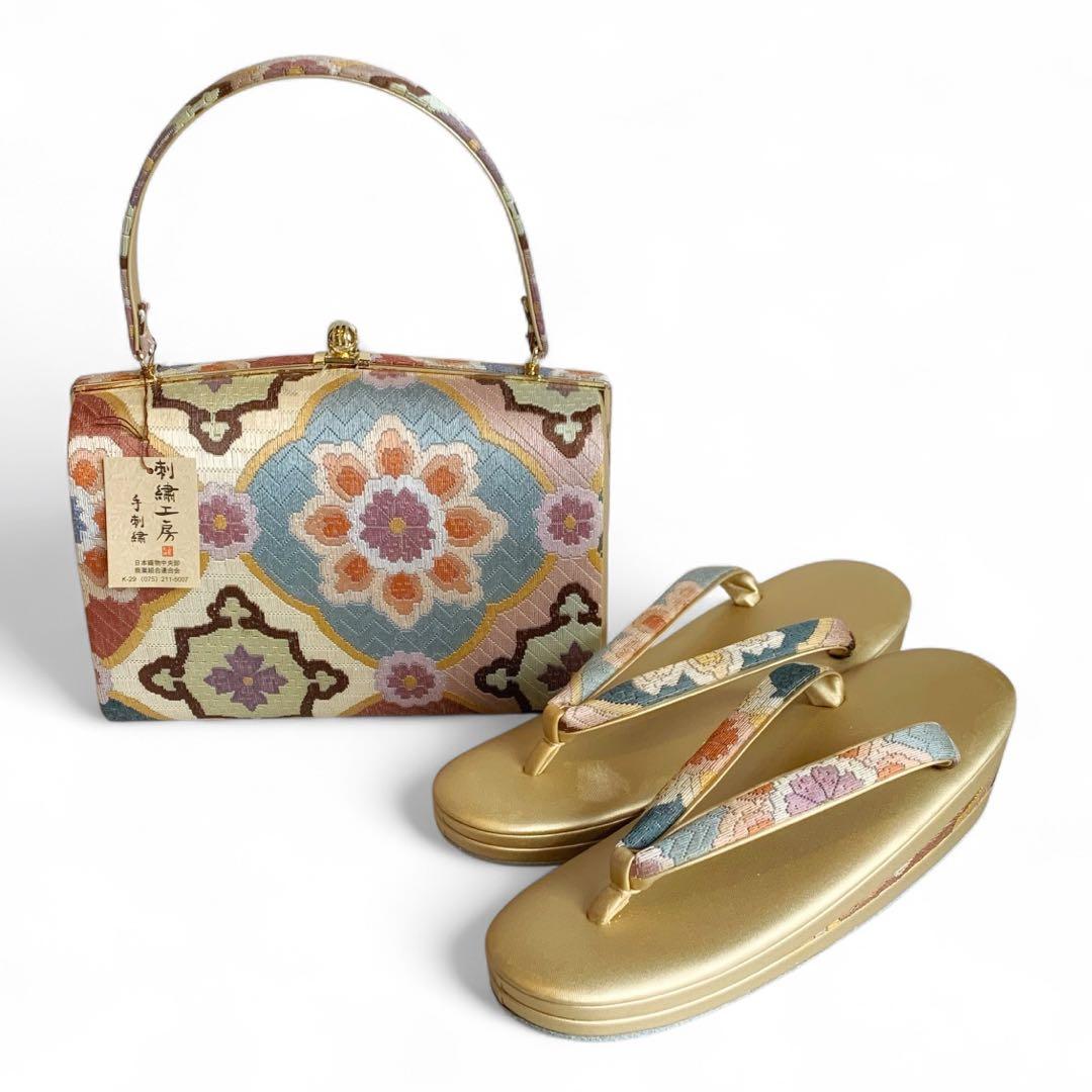 ★新品★高級希少　豪華 手刺繍の草履バッグセット　草履訳あり　礼装　留袖　成人式