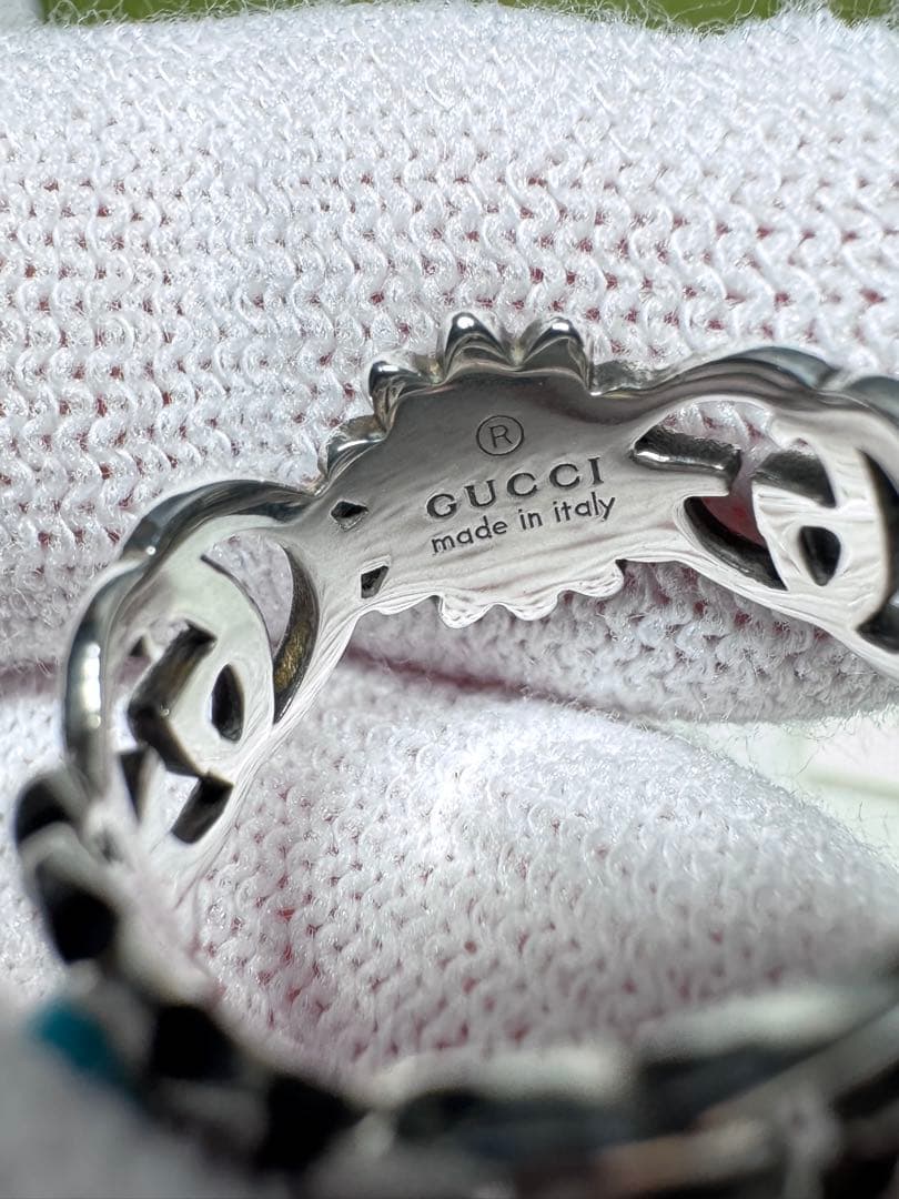 GUCCI シルバーリング フラワーデザイン