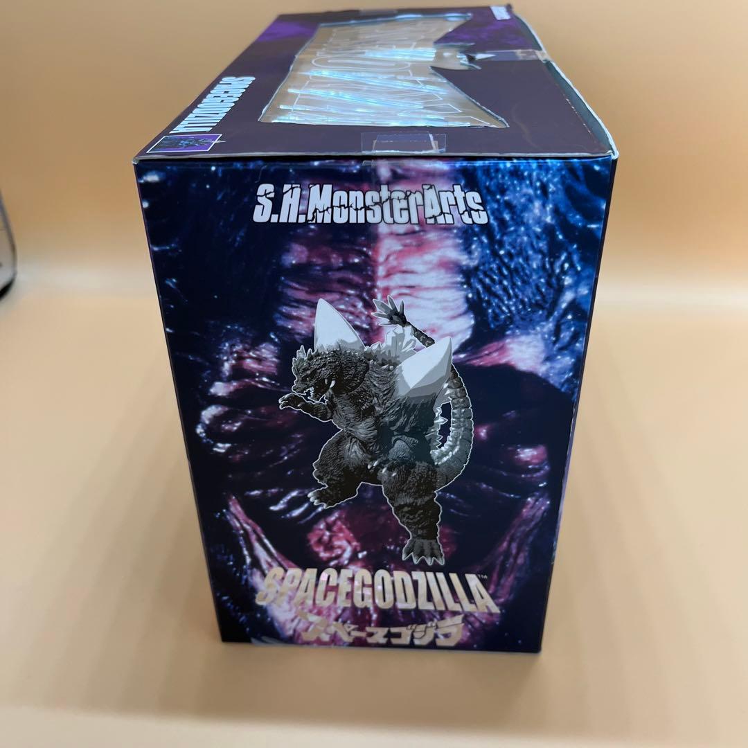 S.H.MonsterArts スペースゴジラ フィギュア