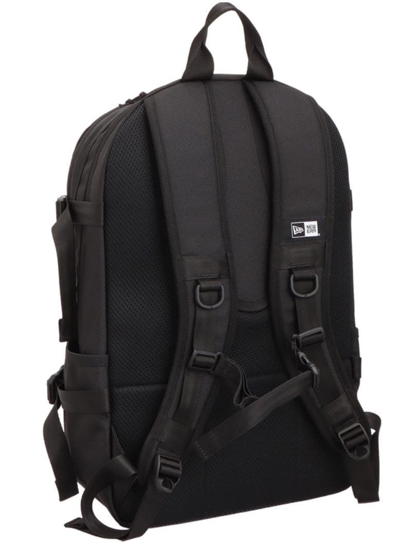 最新モデルNEW ERA(R) × MARY QUANT リュック (ブラック)