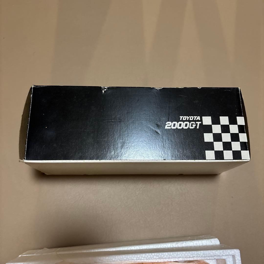 トヨタ 2000GT ノベルティ　当時物　 ゴールドメタル　未使用品　ケース付