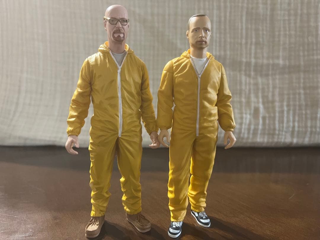 あ*ろ様 ブレイキング・バッド ウォルター・ホワイト ジェシーピンクマン防護服