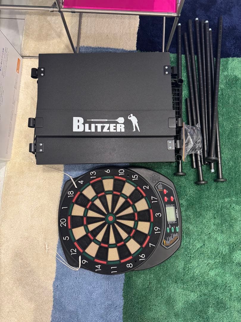 イ*ん様 BLITZER ダーツボードセット