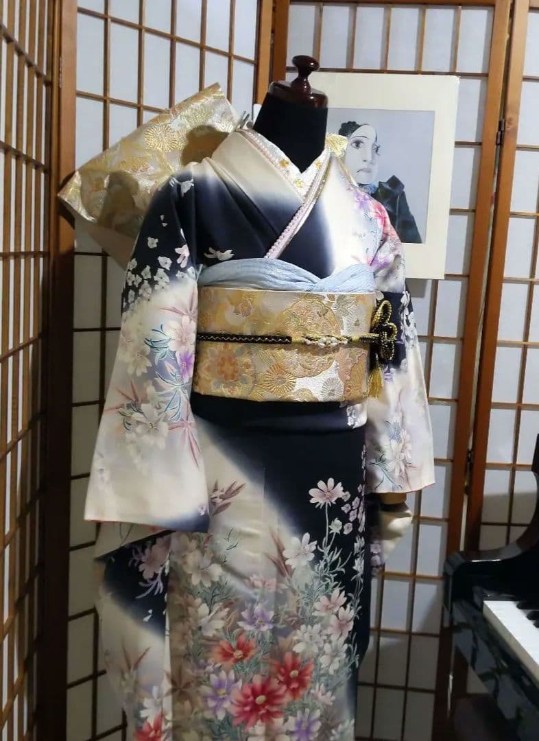 378 シンデレラみたいな ふんわり 優しいお花柄 正絹振り袖7点フル