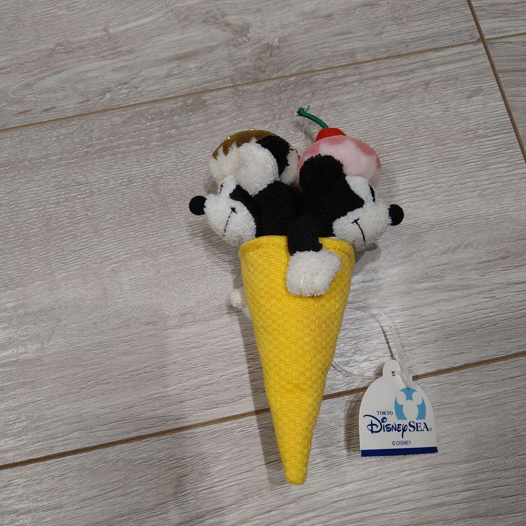 新品　ディズニーシー　激レア　アイス　コーン　ミッキー　ミニー　ぬいぐるみ