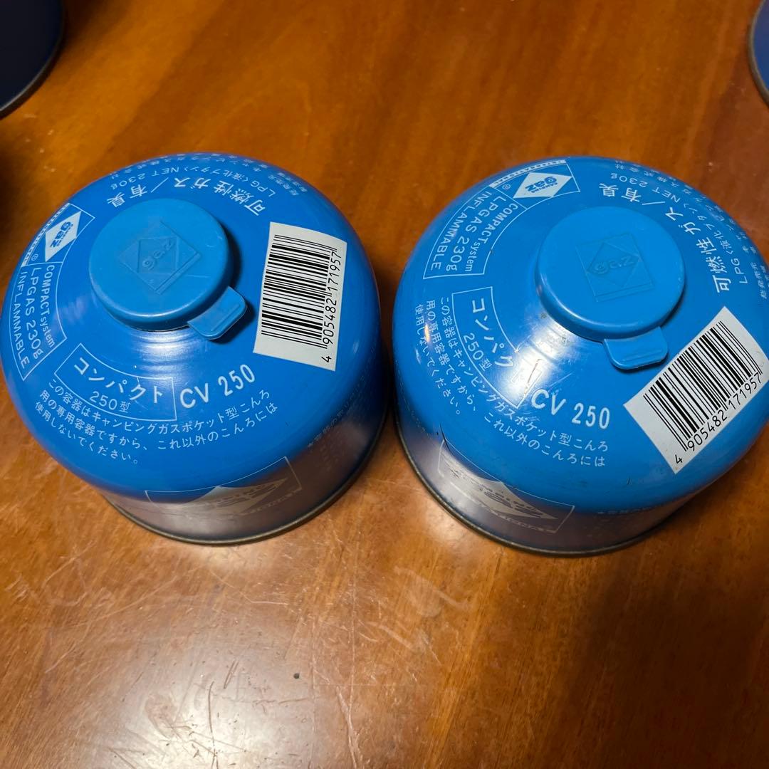 キャンピングガス　ガスカートリッジ　CV470 CV270 CV250 11本