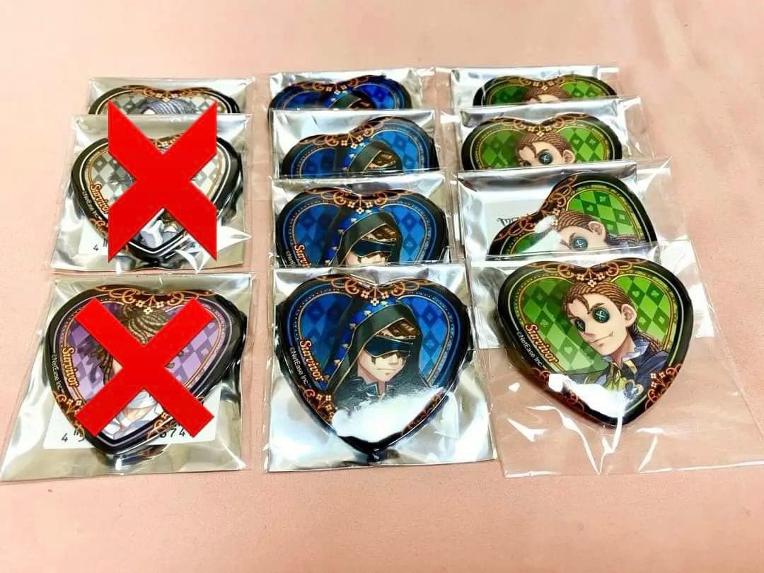 ポケモンセンター東京3周年記念ピンバッジ &ポケモンミレニアムバッジ