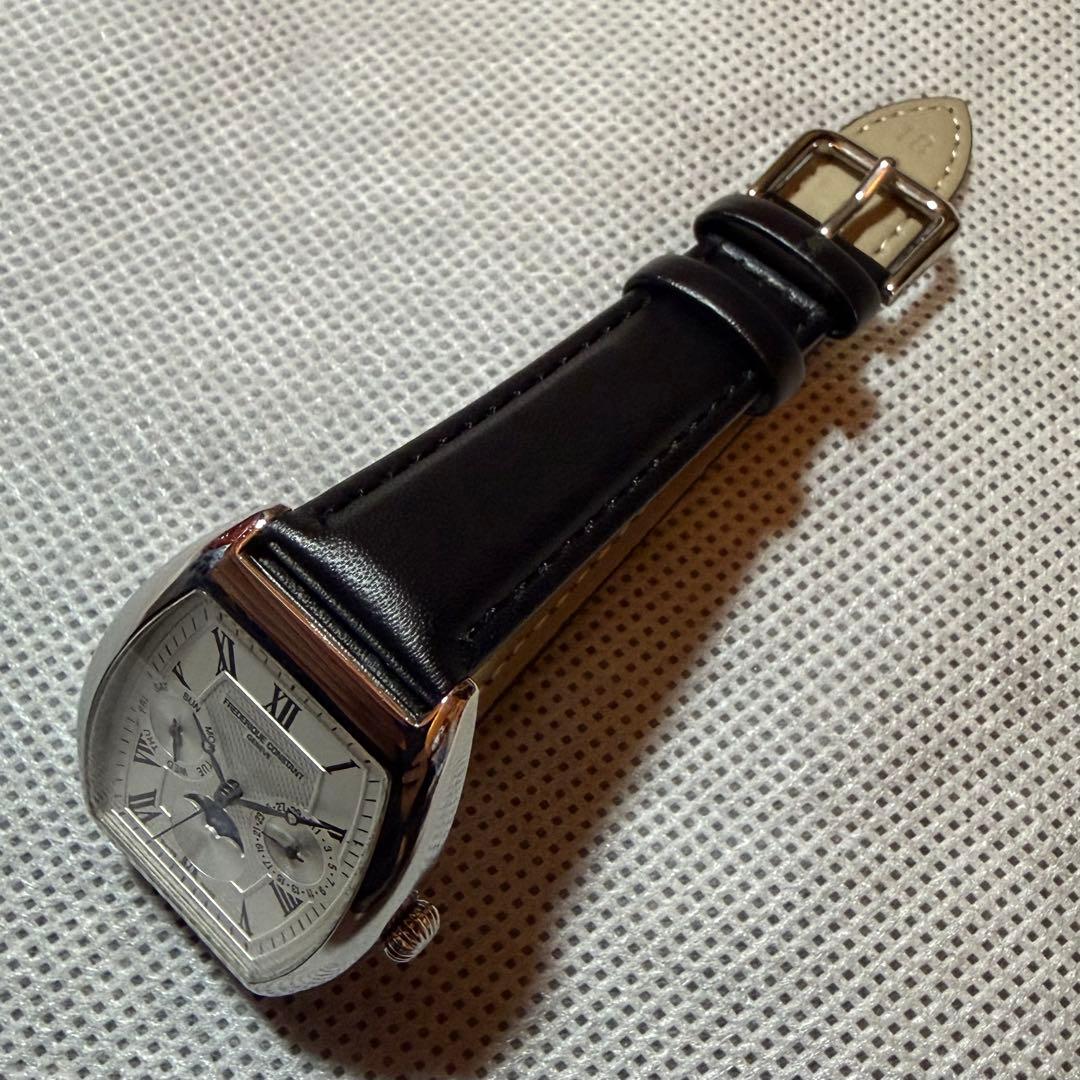 フレデリックコンスタント トノー シルバー文字盤 クォーツ 中古品