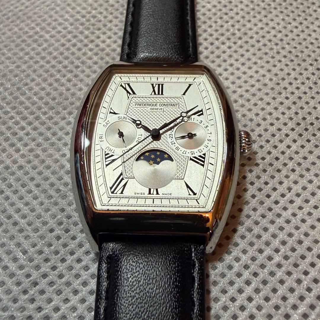 フレデリックコンスタント トノー シルバー文字盤 クォーツ 中古品