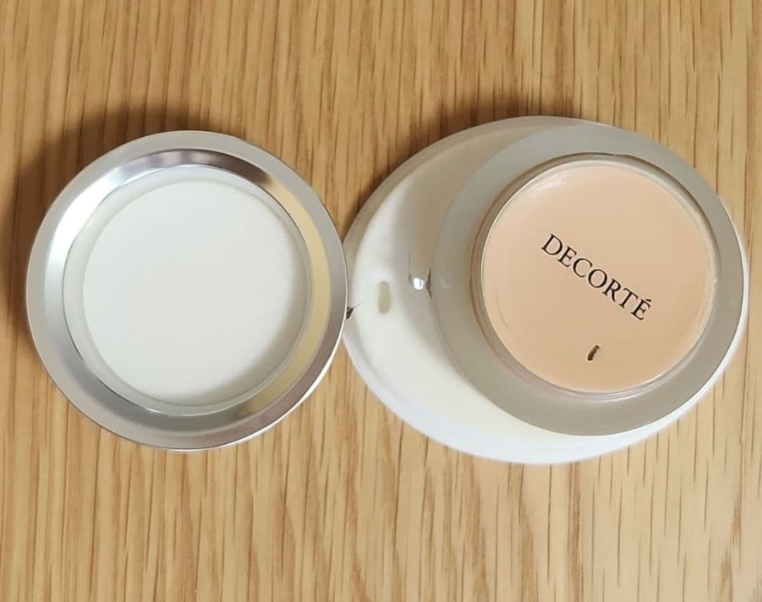 コスメデコルテ AQ ミリオリティー リペアファンデーション 401