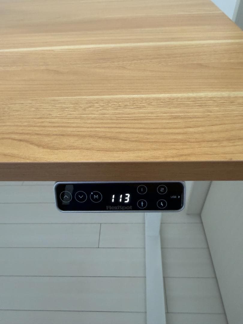 Flexispot E7 Pro 電動スタンディングデスク（保証付き）