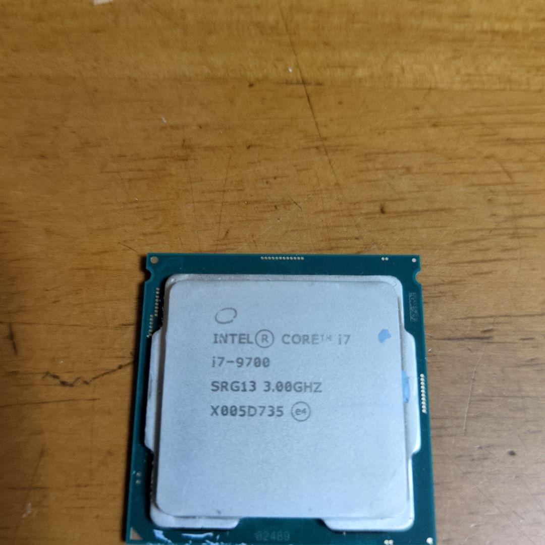 CPU Intel Core i7-9700 CPU 3.00GHz SRG13