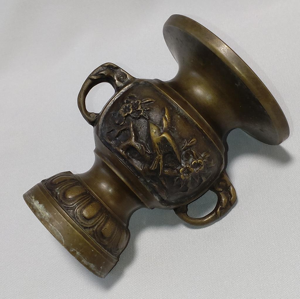 仏具 真鍮製 花入 花立 花瓶 花器 鳥と花 最大幅約105㎜ 【0514