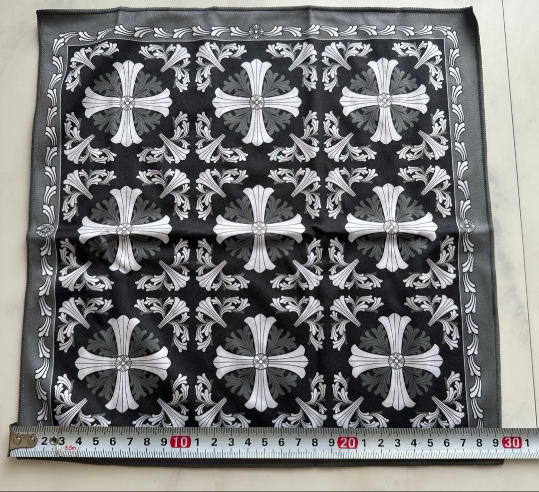 新品未使用 クロムハーツ メガネ拭き