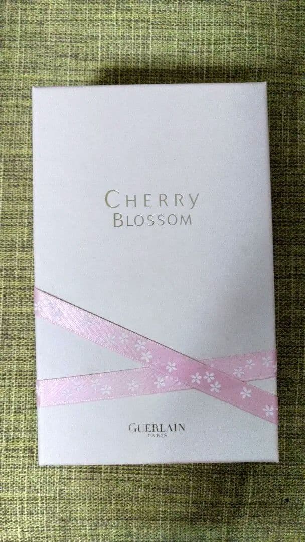 ゲラン チェリーブロッサム 香水