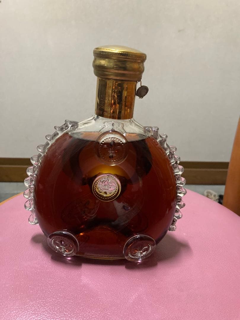 レミーマルタン ルイ13世 金キャップ 700ml 古酒】 箱付き