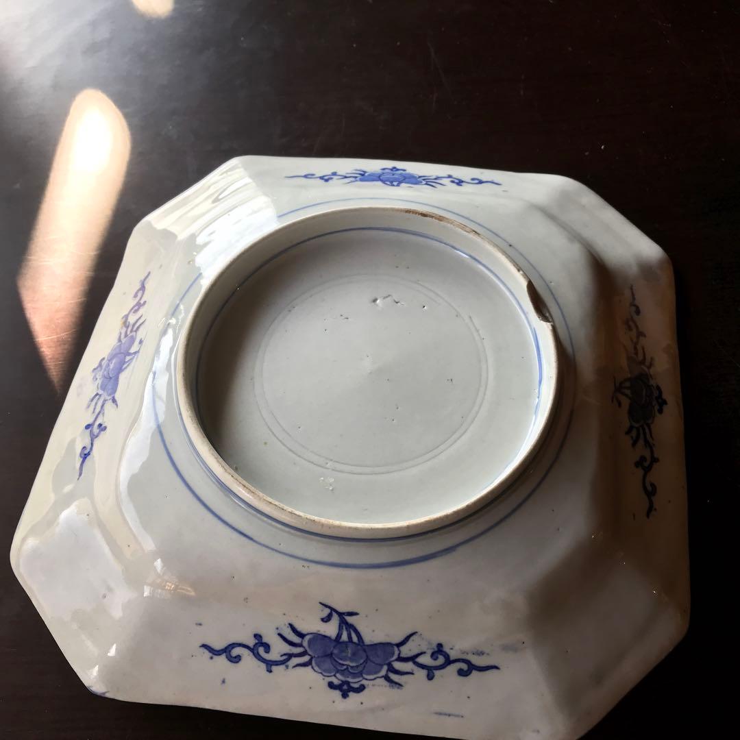 美品　陶器　年代物　盛り皿　角皿　八角絵皿　丁寧に描かれた雷鳥や菊の絵柄が素敵な