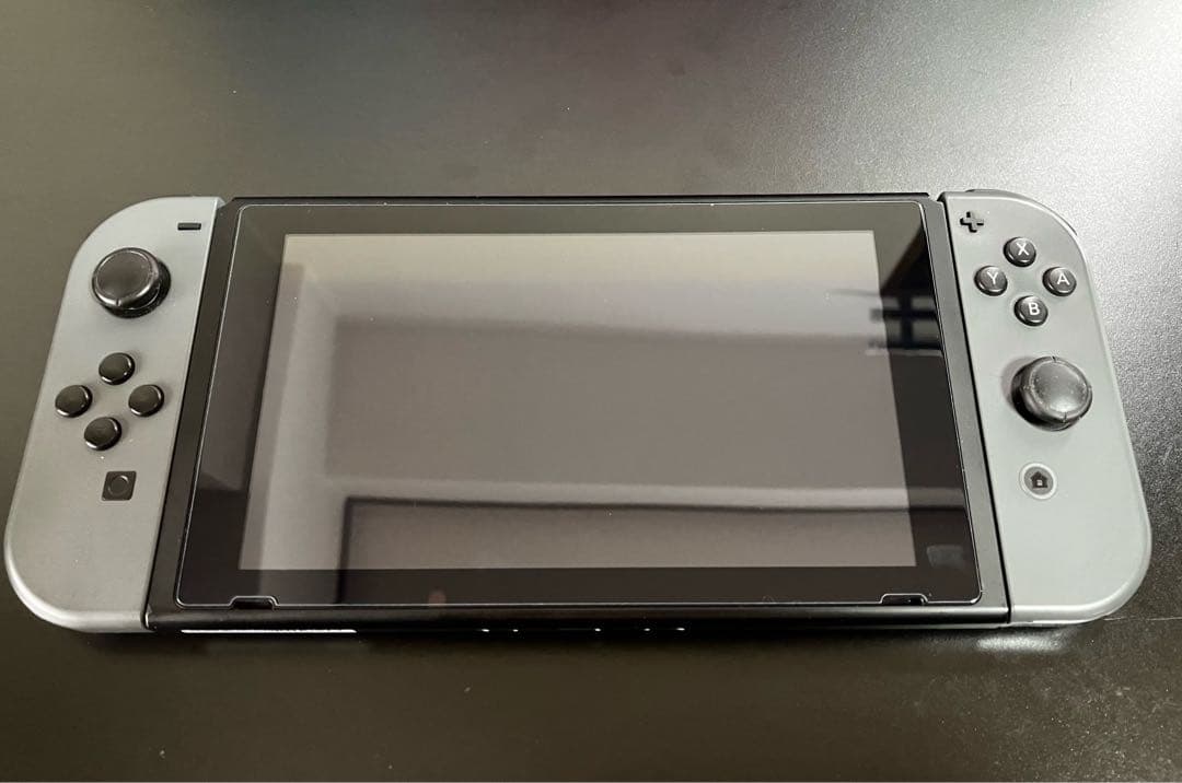 【即日発送可】初代Switch本体（+純正ポーチ・保護シール・スタンド付き）