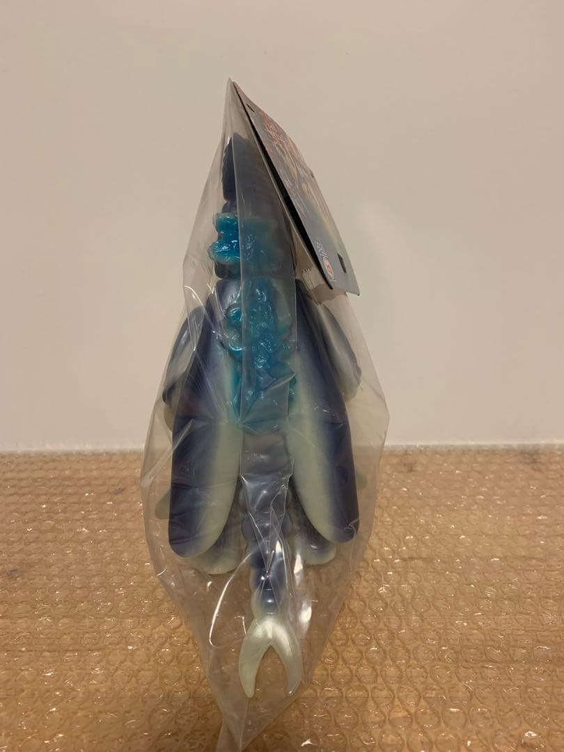 ブルマァク BULLMARK ホタルンガ（蓄光）ソフビアイランド限定