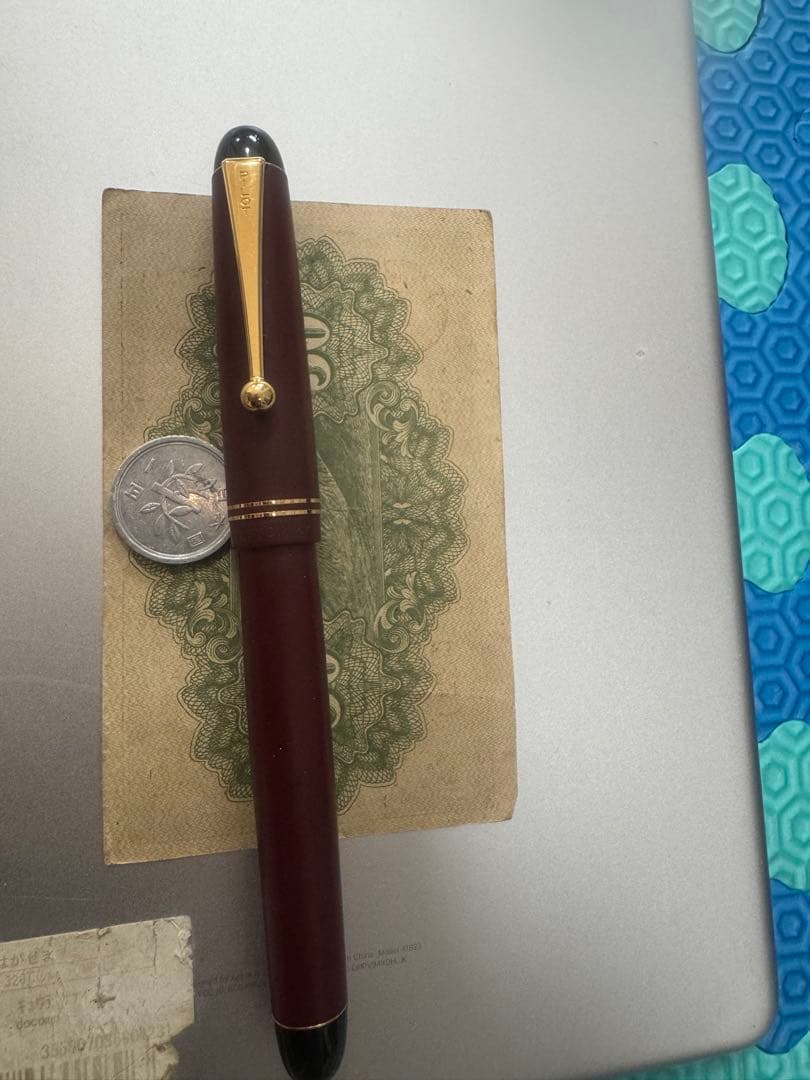 ワインレッド 万年筆 金メッキペン先 14k