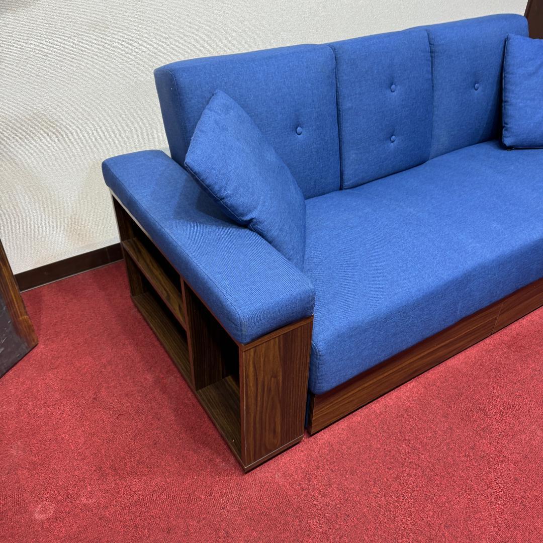 東京23区送料無料 美品モダンデコ二人掛けソファー／ベッド　収納有ネイビーブルー