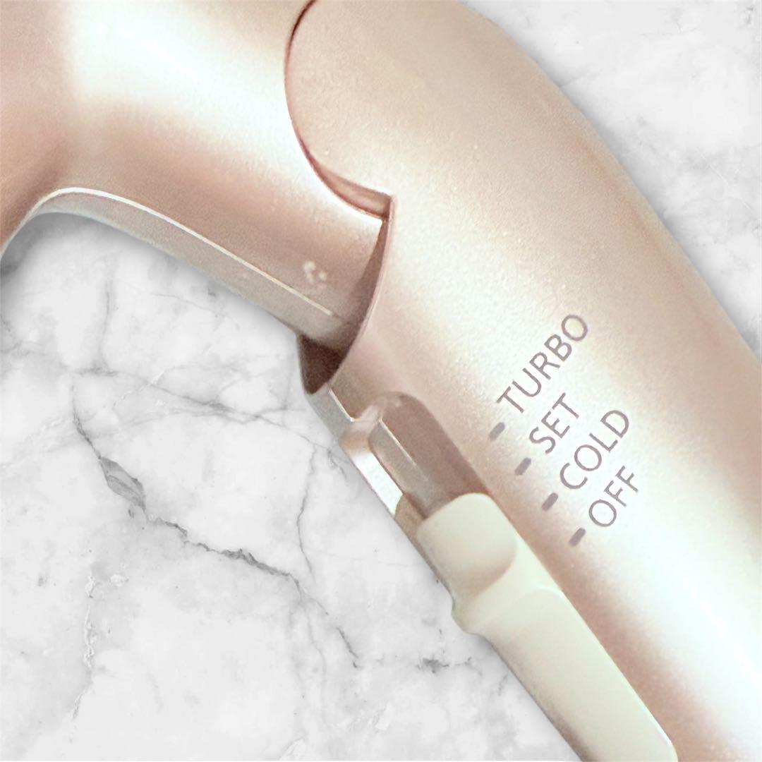 新品未使用Panasonicナノケア ドライヤー EH-NA2J-PN（ピンク）