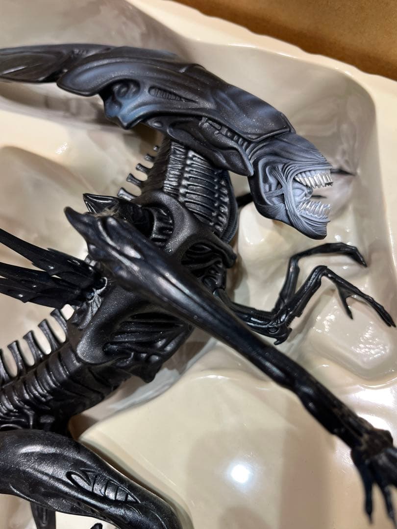 エイリアン ALIEN QUEEN 1/12 SCALE 完成品