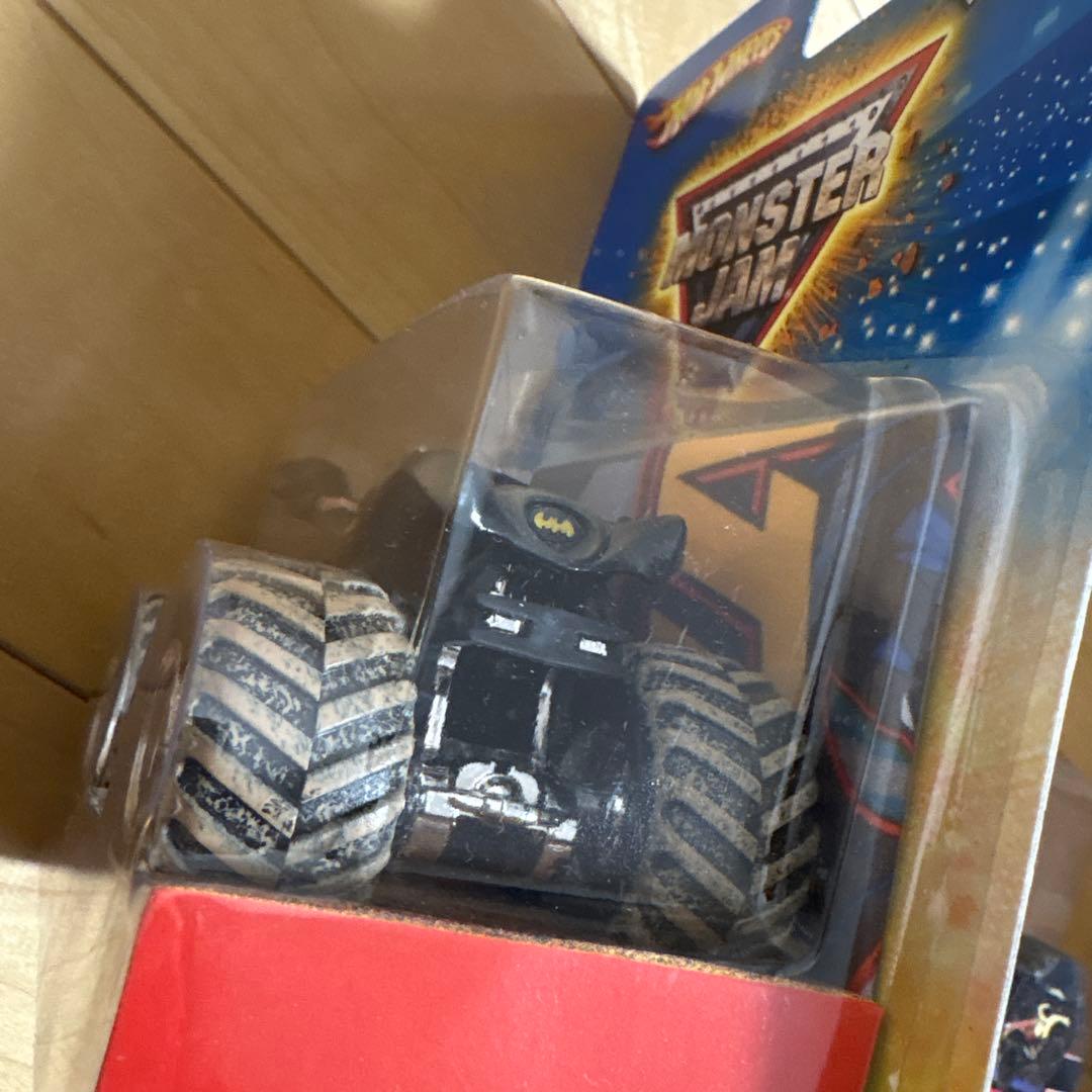 ホットウィール　モンスタージャム　2台　レア