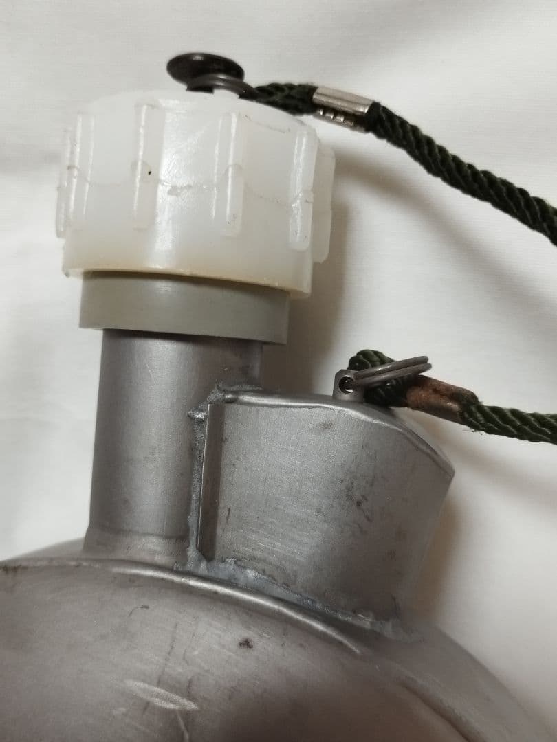 5050)米軍実物 寒冷地用キャンティーン＆カバー ユーズド レア - メルカリ