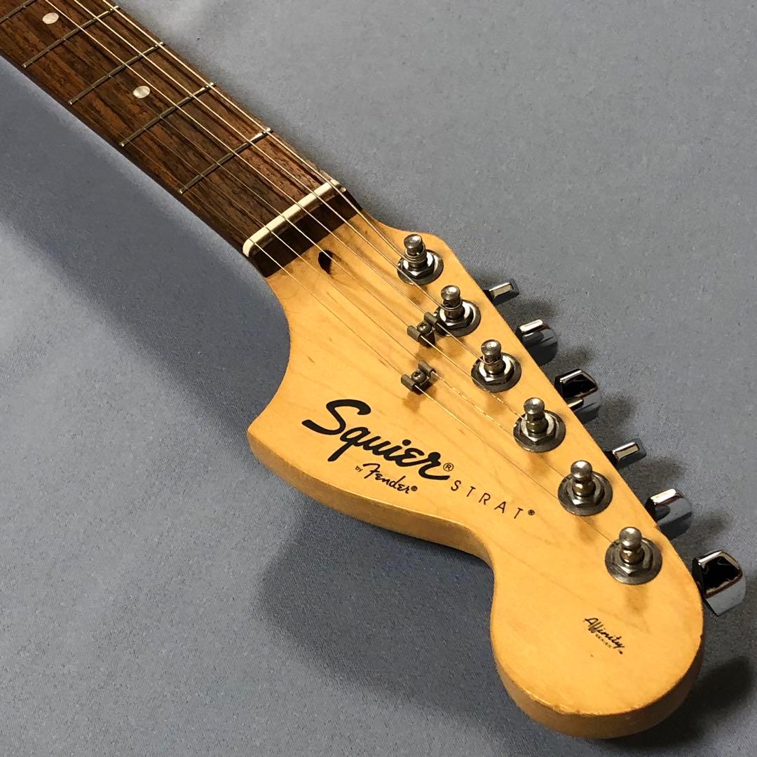 Squier by Fender ストラト ガイコツ/スカル＋バラ